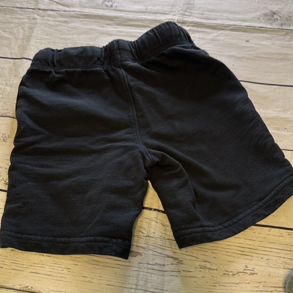 Carters toddler boys shorts bundle - Picture 3 of 8